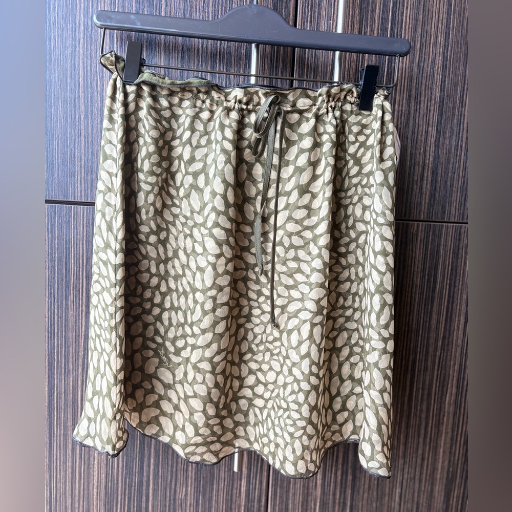 YVES SAINT LAURENT RESORT 2005 GREEN LIP LOGO PRINT SILK CHIFFON SKIRT